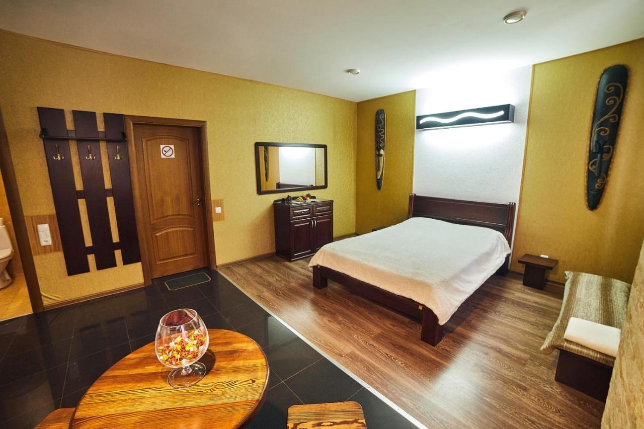 Africa Apartment Vinnytsia Exteriör bild